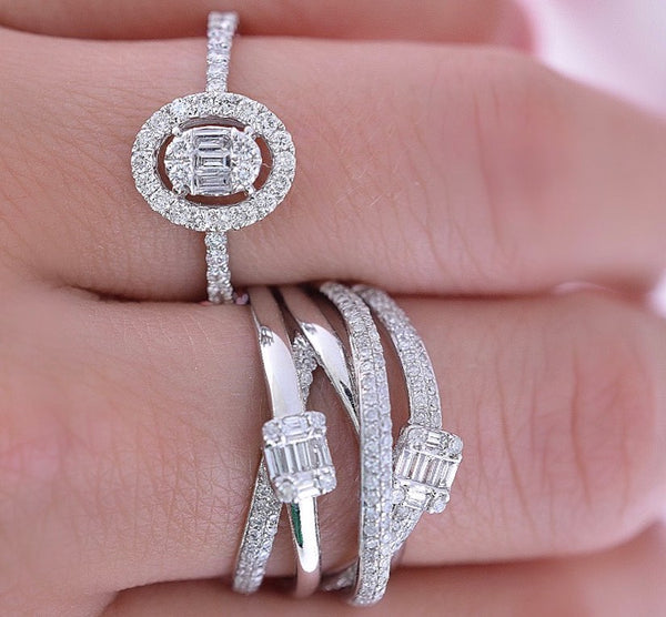 WHITE GOLD MULTI-LAYERED DIAMOND WRAP RING 0.70cttw.
