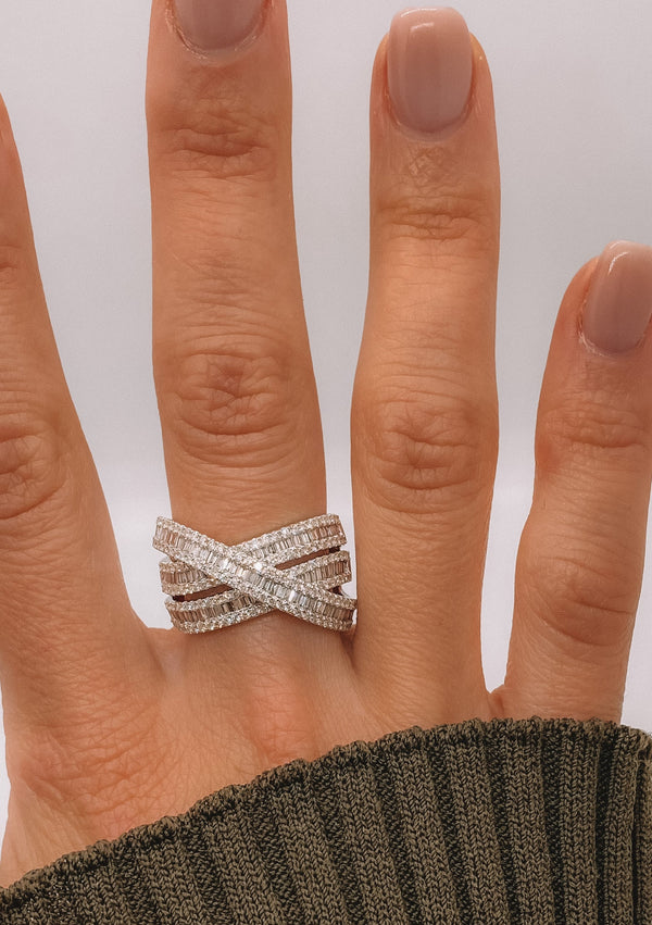 WHITE GOLD DIAMOND TRIPLE-ROW CROSSOVER RING 1.95cttw.